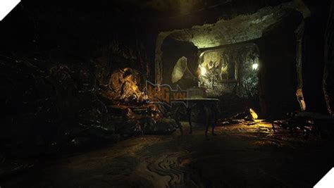  Layers of Fear: Chinh Phục Nỗi Kinh Hoảng Qua Tranh Vẽ Và Thực Tại Mơ Hồ